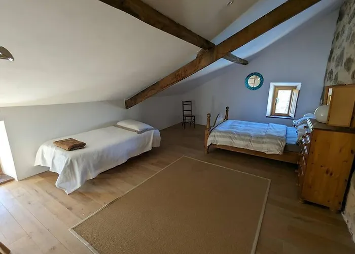 Дом отдыха La Chataigne Of Domaine De La Bertrandie *